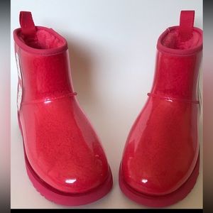 UGG Classic Clear Mini Waterproof Boots Size7 Color Hibiscus/Red New With Box!!!